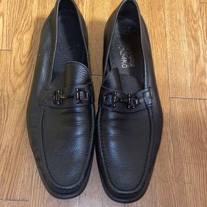 MENS FERRAGAMO LOAFERS!